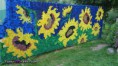 /album/nadherne-umeni/decoration-of-pet-bottle-caps-jpg/